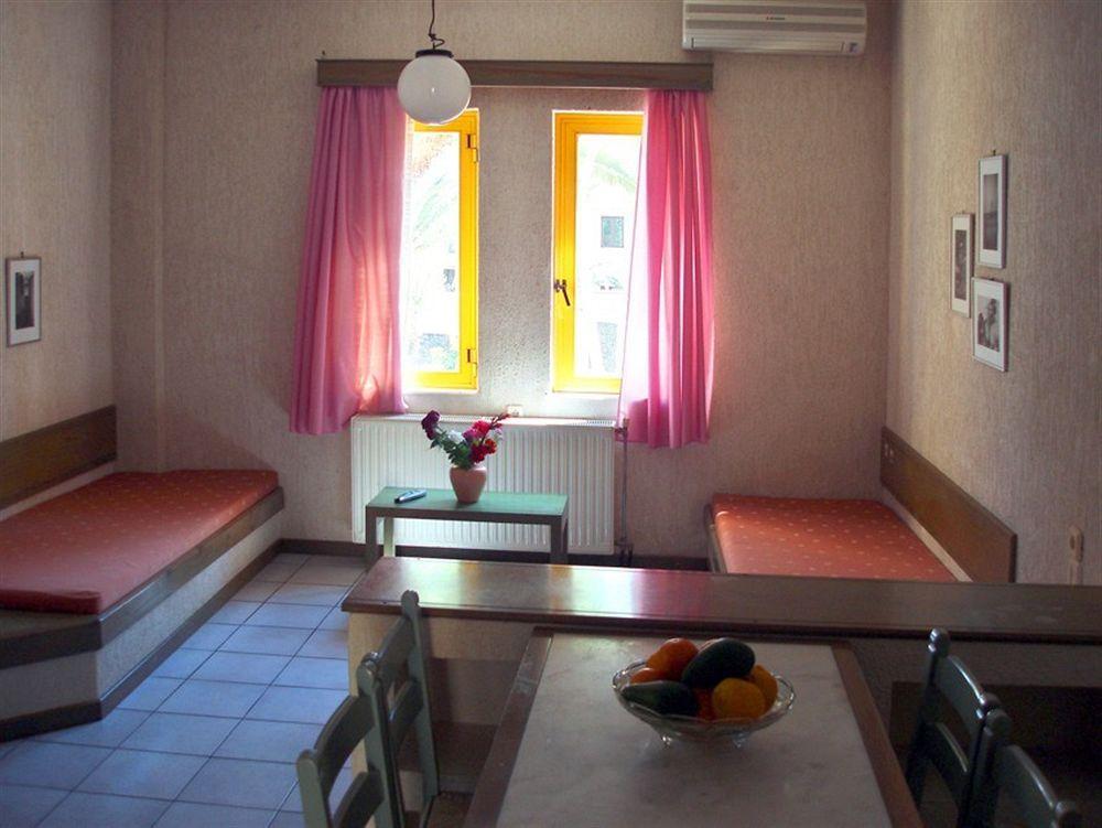 Lycasti Maisonettes Tavronitis  Bagian luar foto