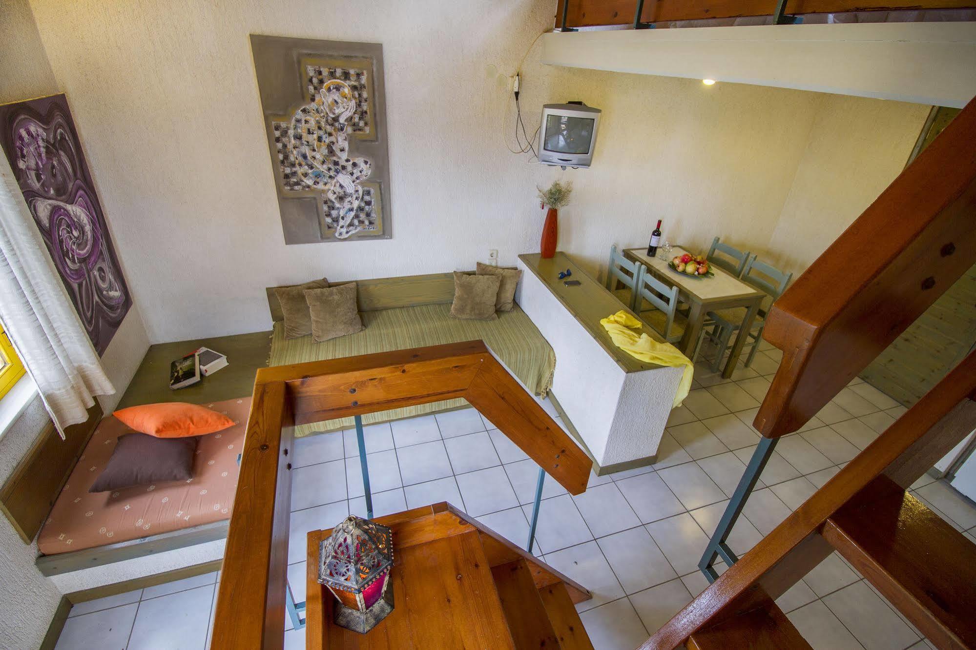Lycasti Maisonettes Tavronitis  Bagian luar foto